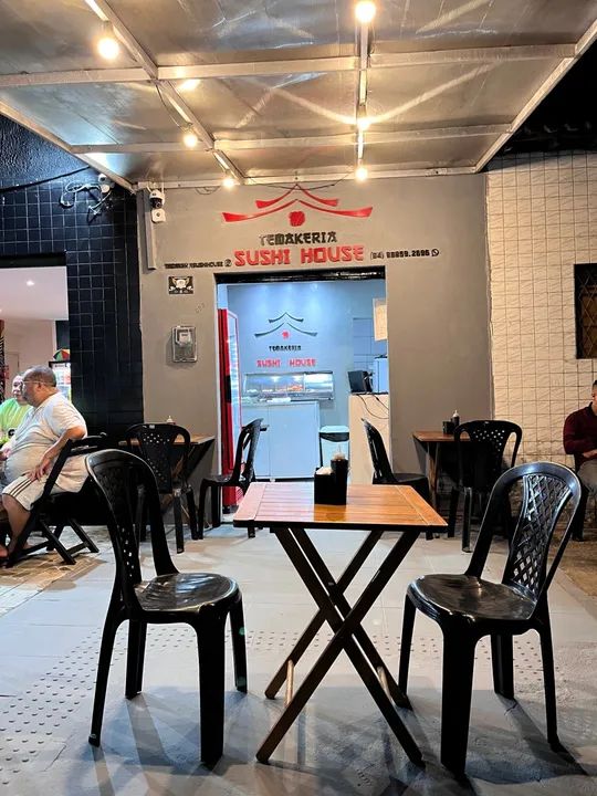 Mesa com cadeira  - Foto 3