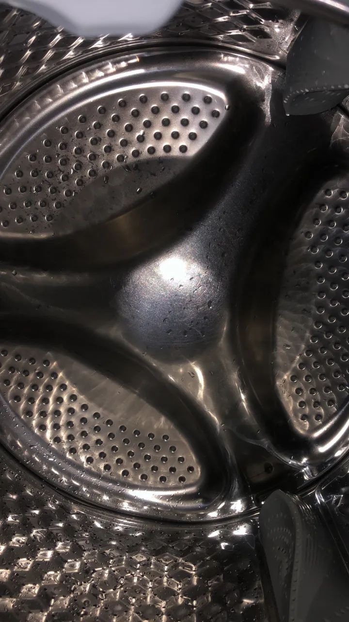 Lava e seca novinha 10,2 inverter smart pouco uso impecável  - Foto 2