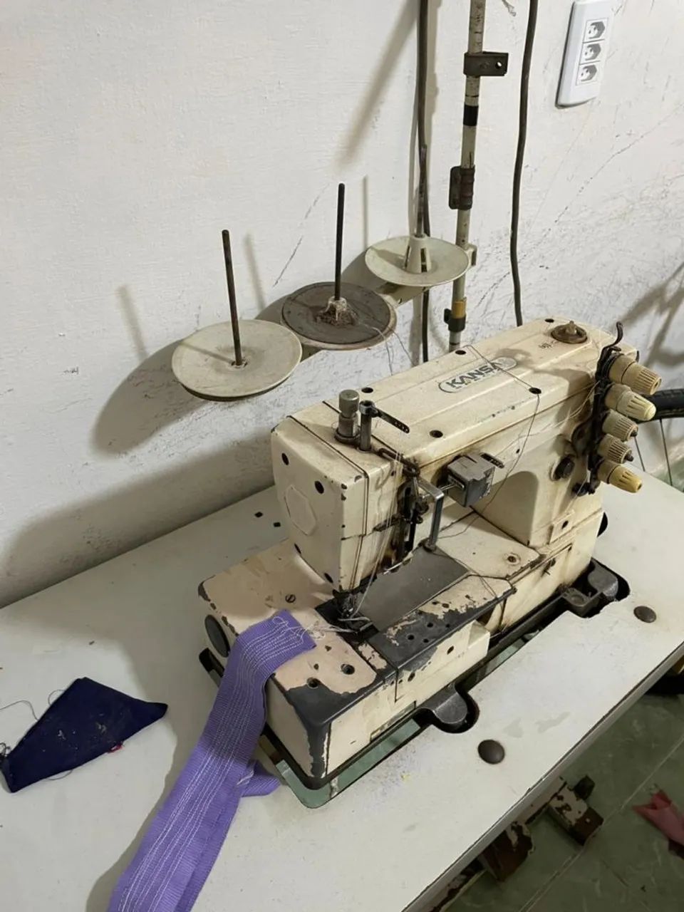 Máquina de costura industrial - Foto 3