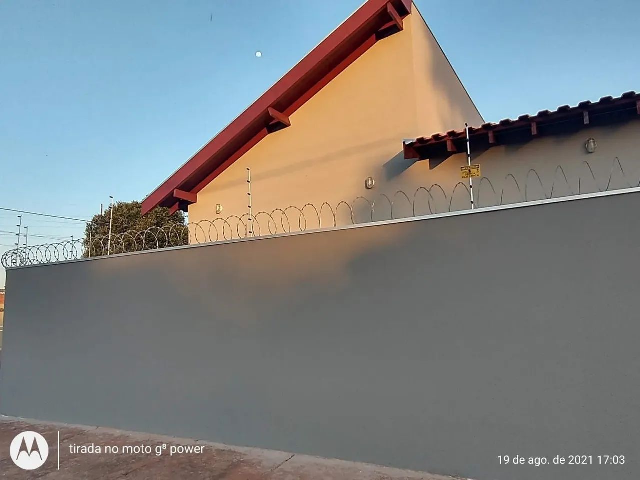 Vendo  casa na régio do nova lima quitada *  - Foto 3