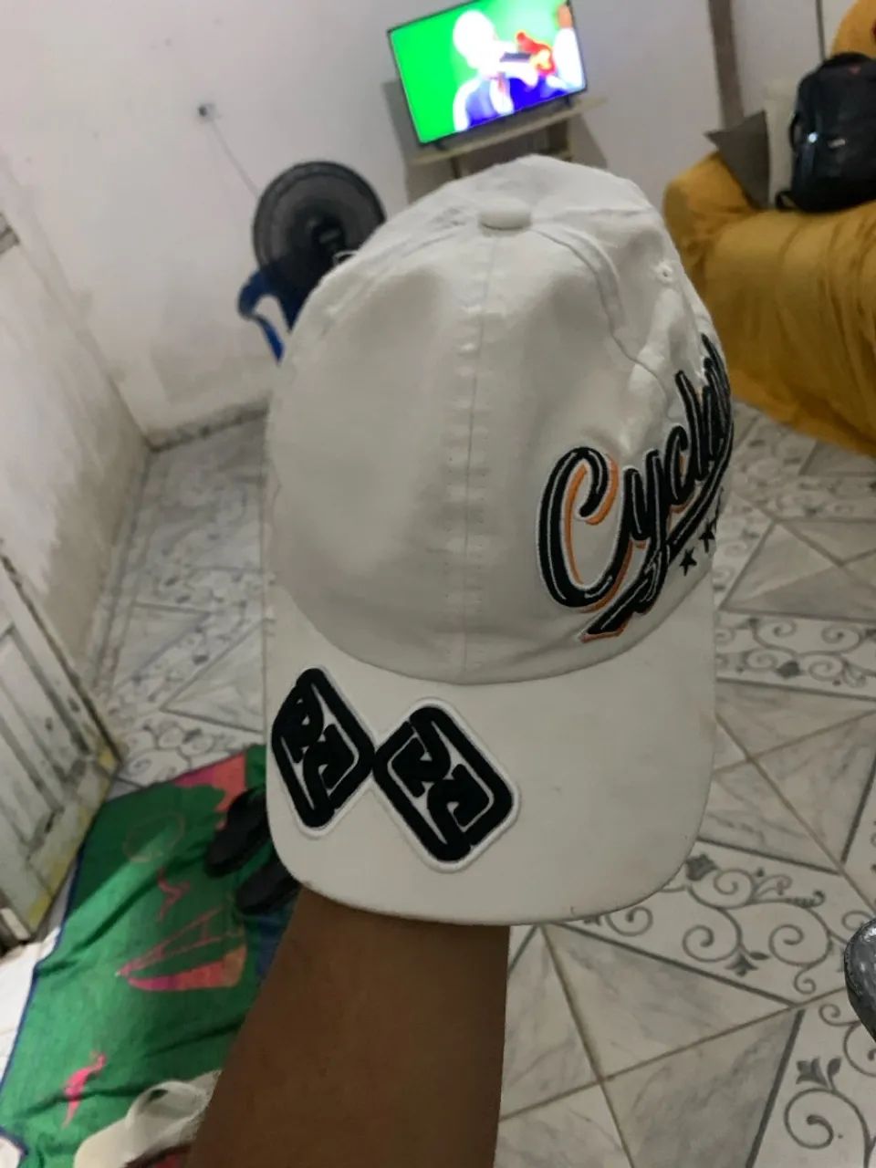 Boné Cyclone novo 