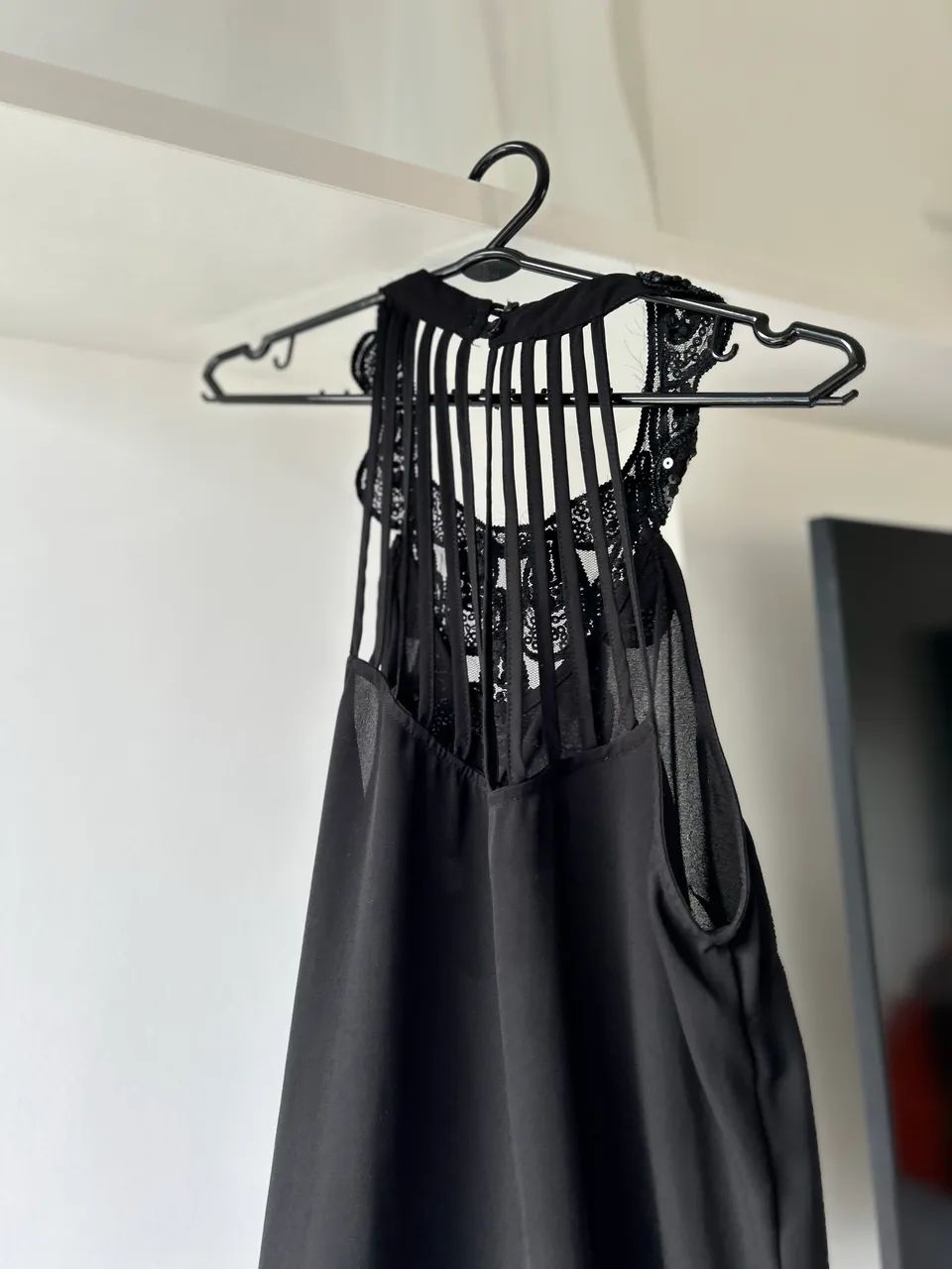 Blusa preta Cambodja - Foto 5