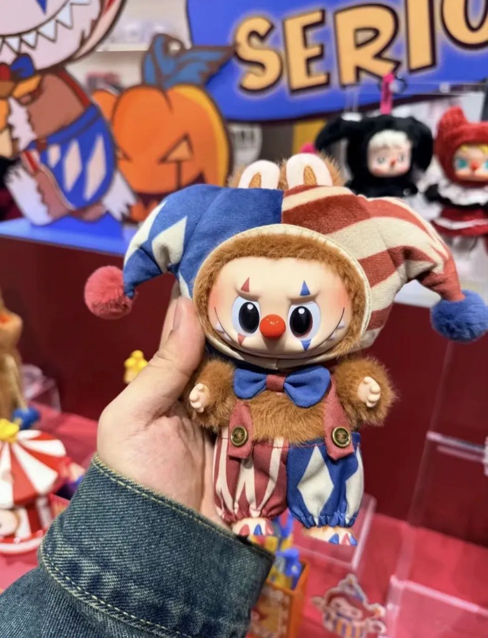 Why So Serious Pop Mart Juggling Clown Labubu - Hobbies e coleções