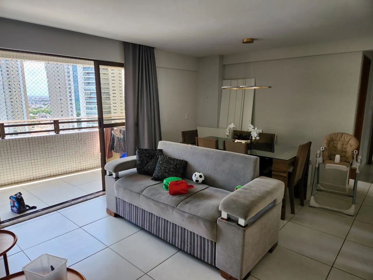 Aquamare - Altiplano - Andar alto - Sul - 90m² - 03 quartos s/ 01 suíte - 02 vagas - WC de