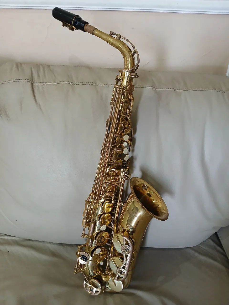Saxofone Alto Shelter - Excelente estado - Foto 3