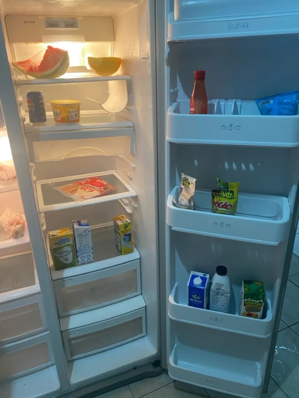 Geladeira Side by Side funcionando perfeitamente  - Foto 4