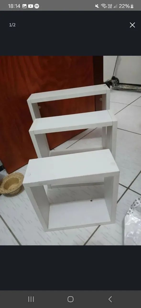 Conjunto de prateleiras infantis brancas - Foto 2