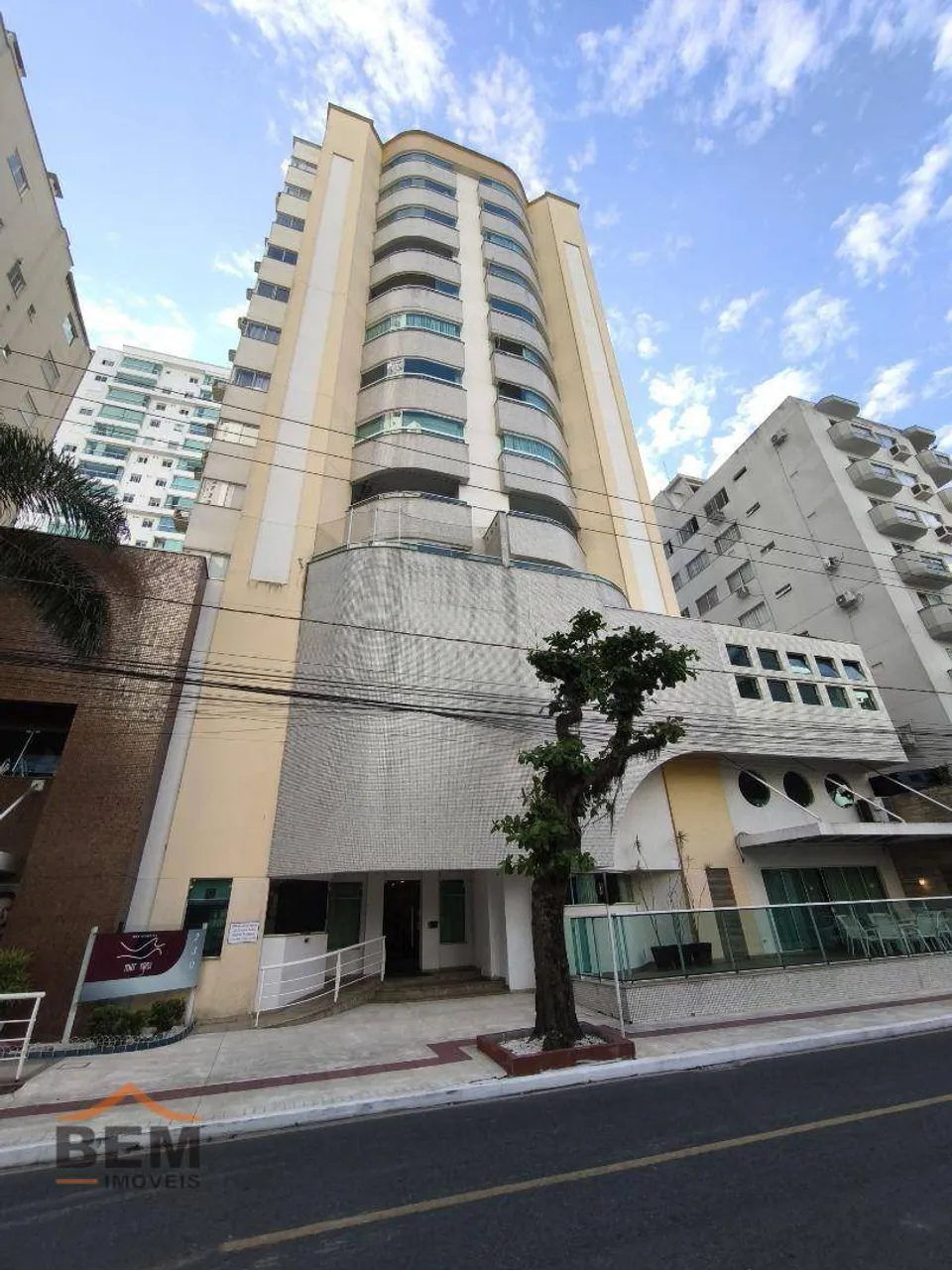Apartamento com 2 dormitórios à venda, 90 m² por R$ 1.590.000,00 - Centro - Balneário Camb