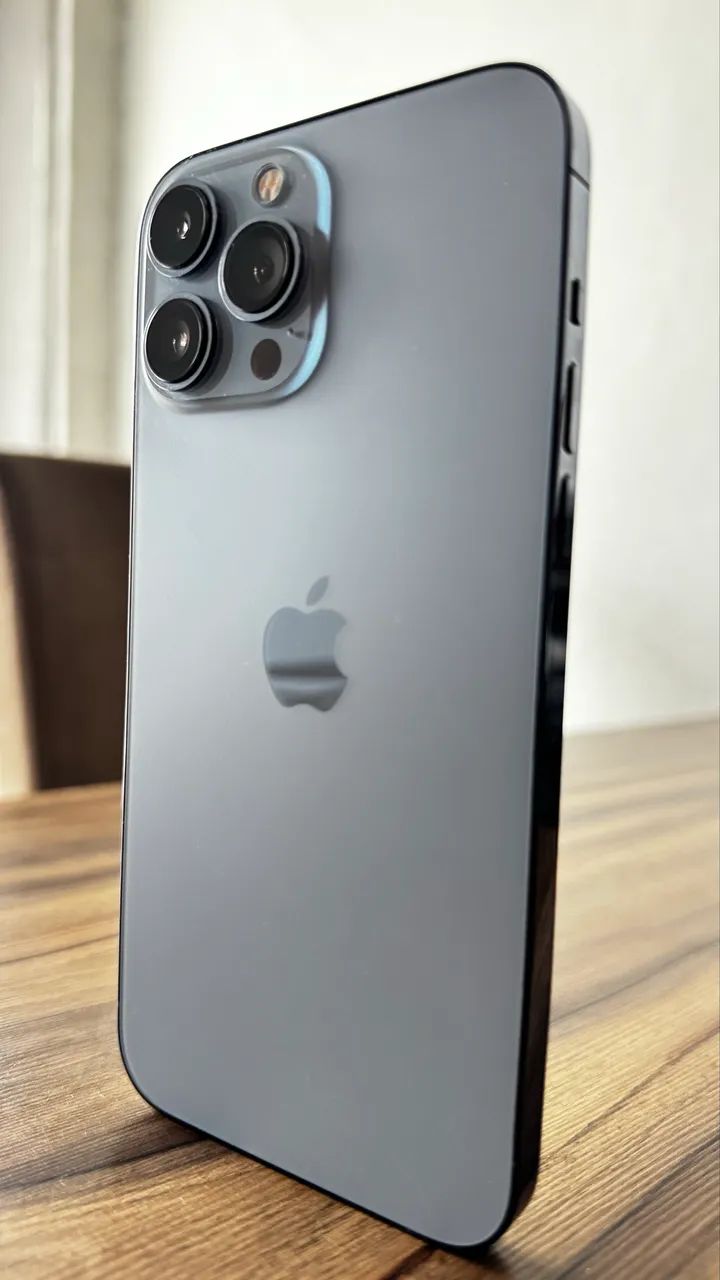 【美品】iPhone 13 Pro Max 512GB シルバー Busca Paraguai