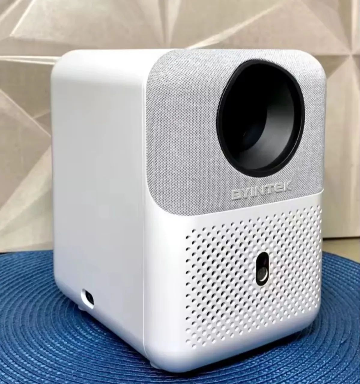 Projetor BYINTEK LOVE U4 Smart Mini Projetor de Home Theater 4K 1080P Vídeo Android WIFI