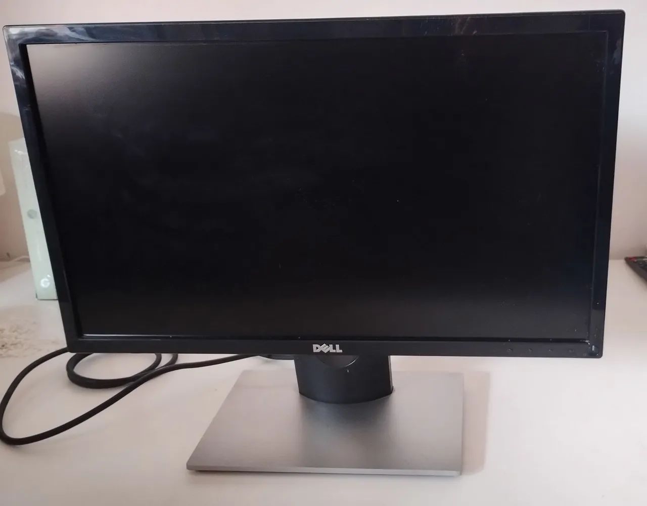 Monitor Dell 22"64302735872130120