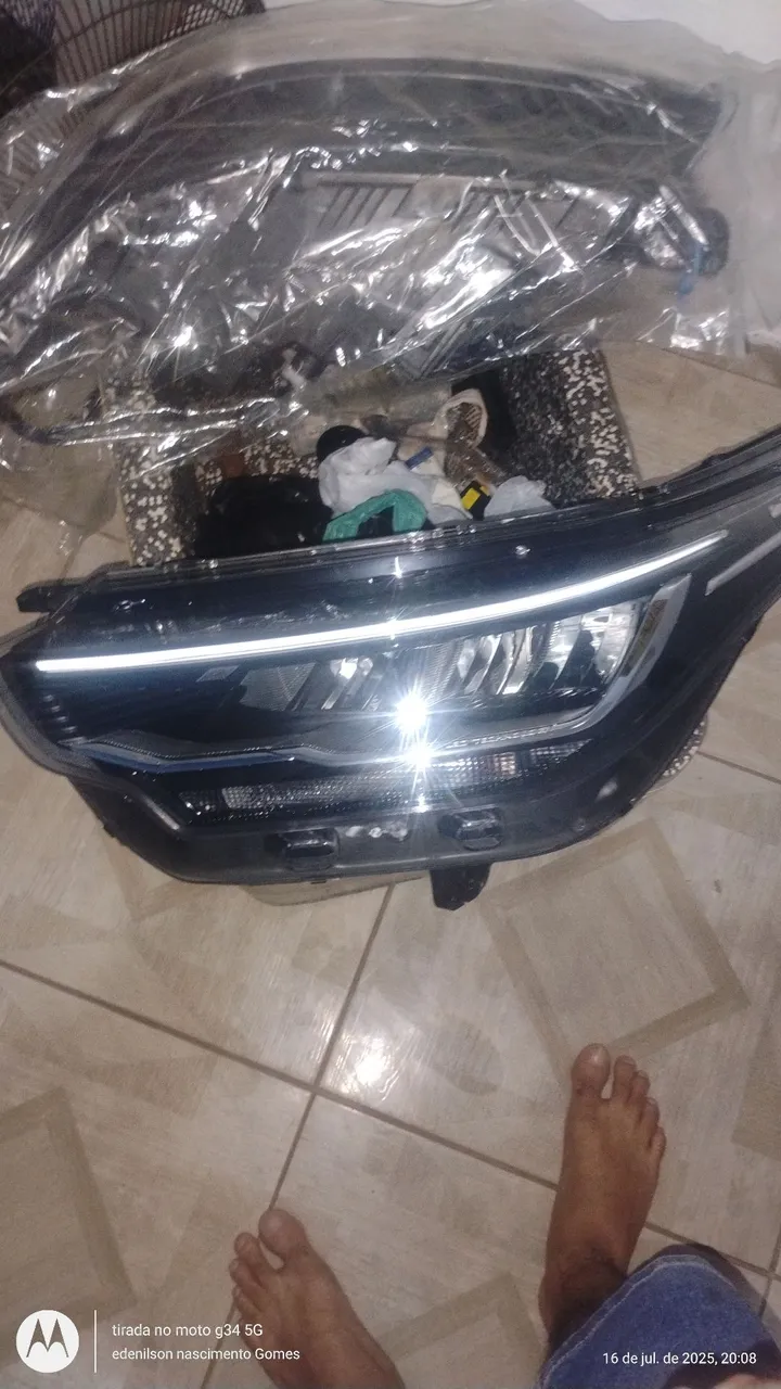 Farol Automotivo LED - Novo
