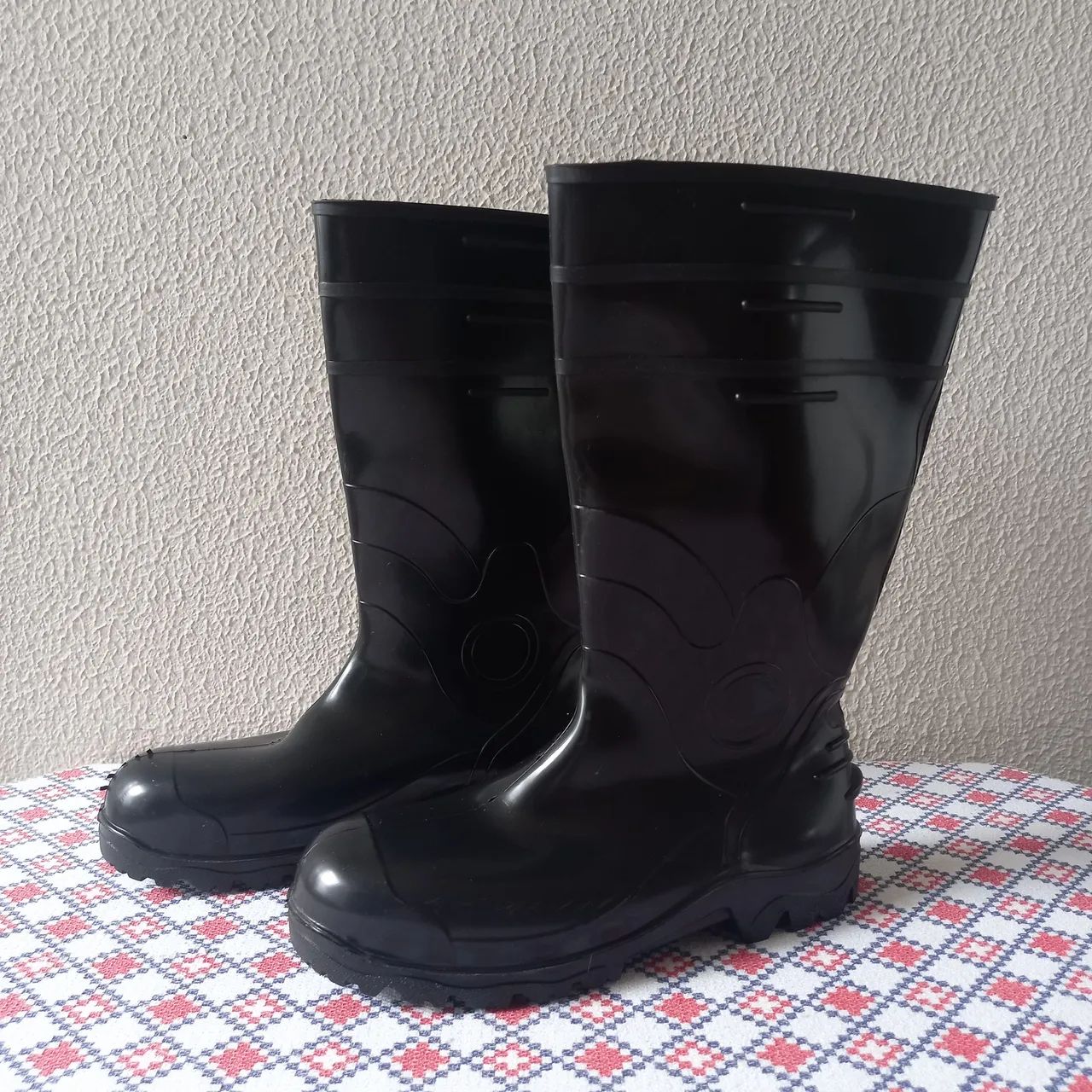Bota impermeável de PVC 
