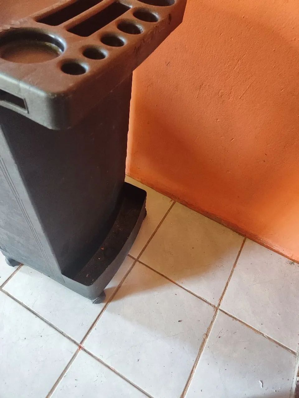 Gaveteiro de plástico com rodinhas - Foto 4