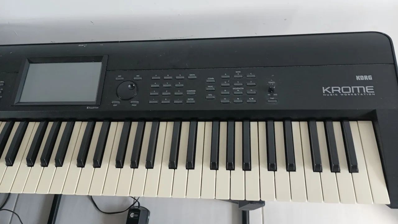 Teclado Korg Krome Music Workstation - Foto 2