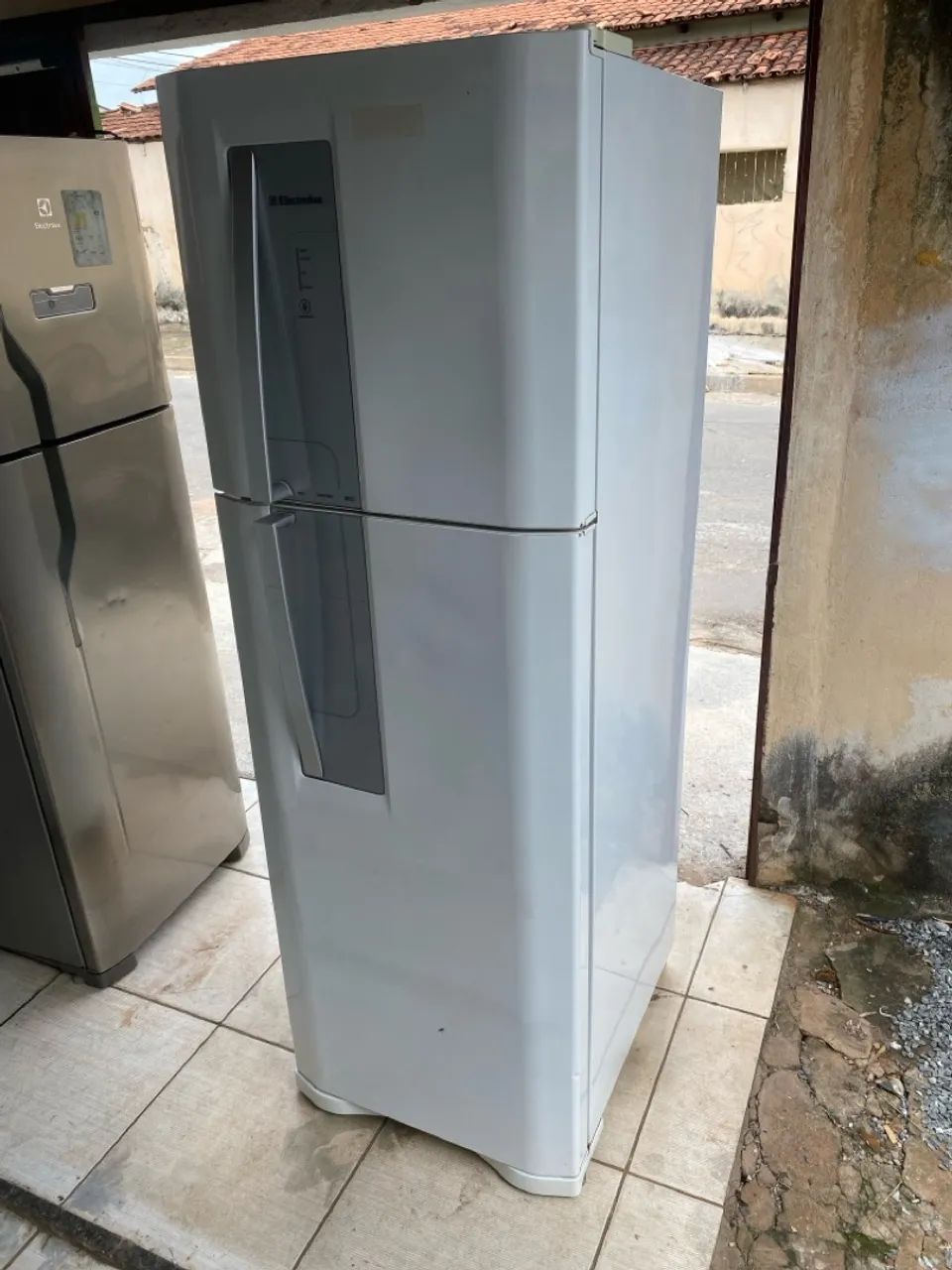 Geladeira Duplex Electrolux Frost Free 350 litros  - Foto 4