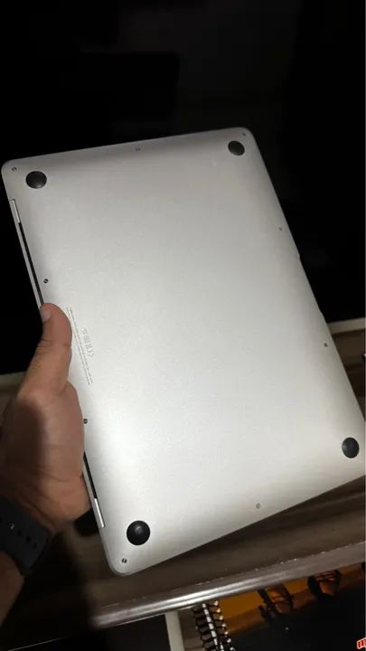 MacBook Air - M1 8 gigas. 256 gigas de armazenamento  - Foto 6