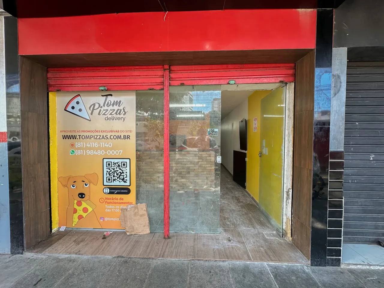 Sala e mezanino em Galeria para aluguel possui 90 metros quadrados em Boa Viagem - Recife 