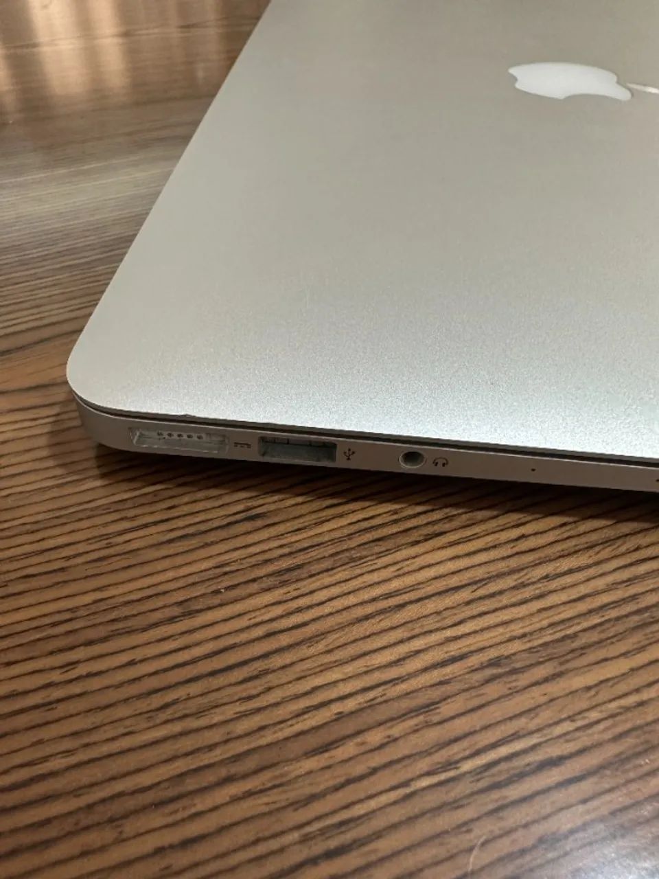 Macbook Air A1466 2017 Processador i5 com 8GB e SSD 120GB - Foto 3