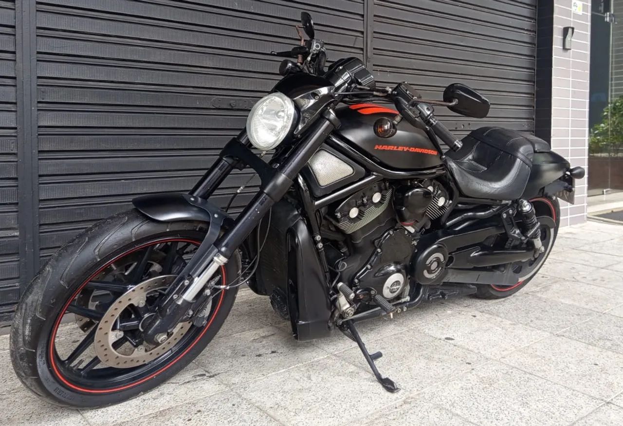 Harley-Davidson V Rod Custom 1250 cc  - Foto 5
