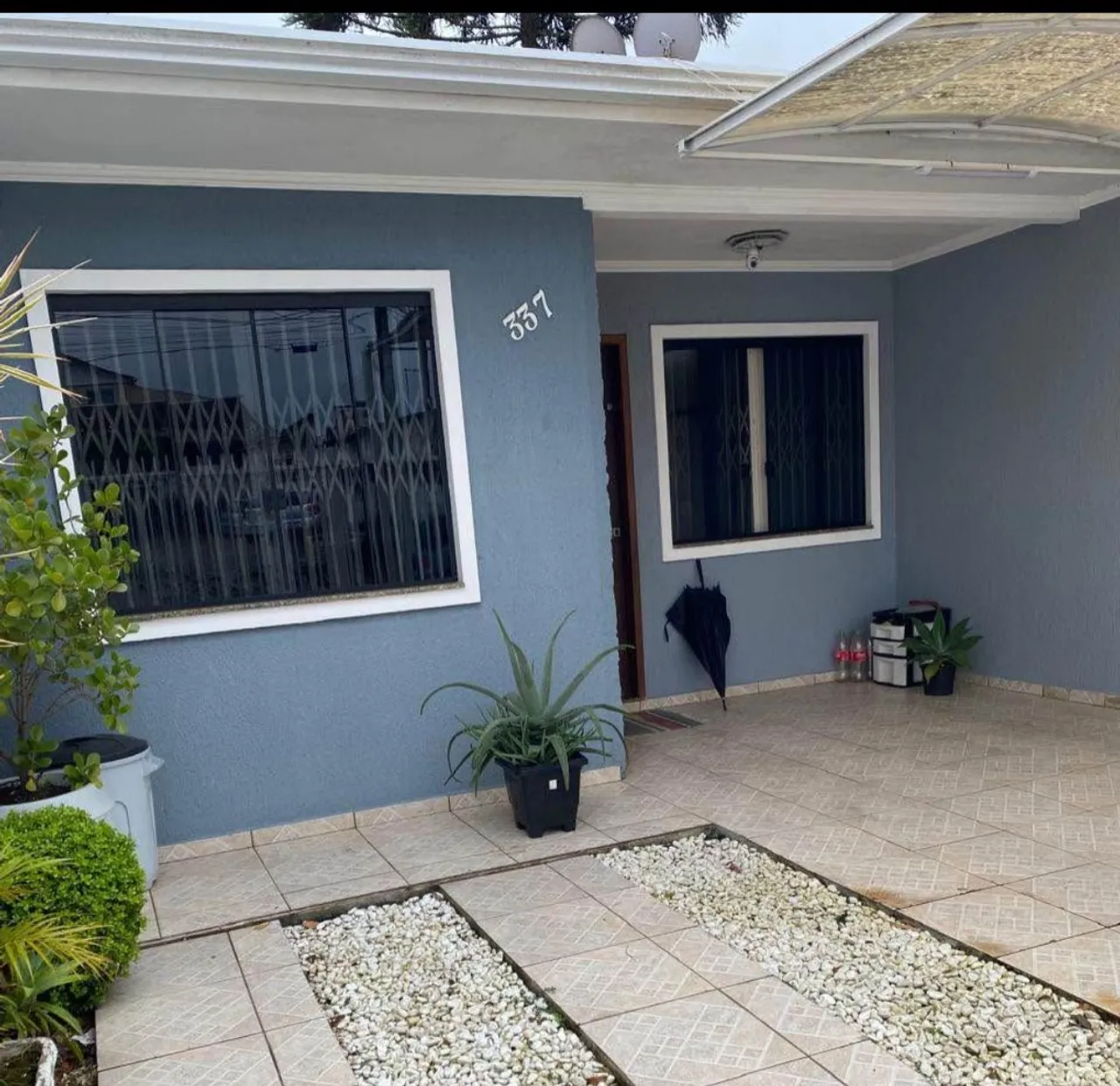 Casa mobiliada com edícula para alugar Bairro Estação