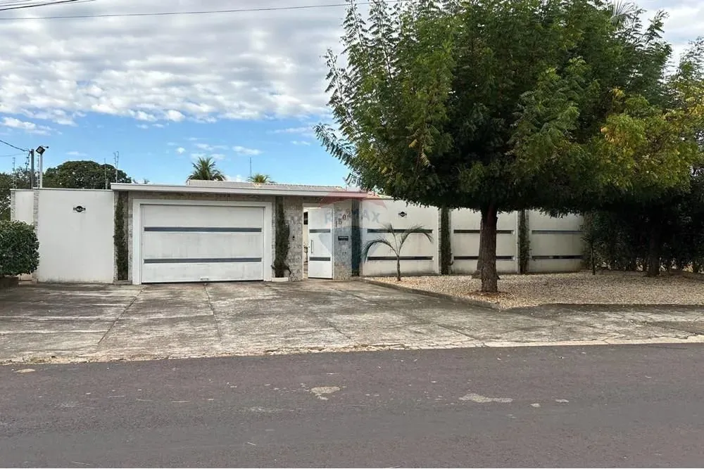 tranquilidade e Conforto no bairro Águas quente - Oportunidade de realizar