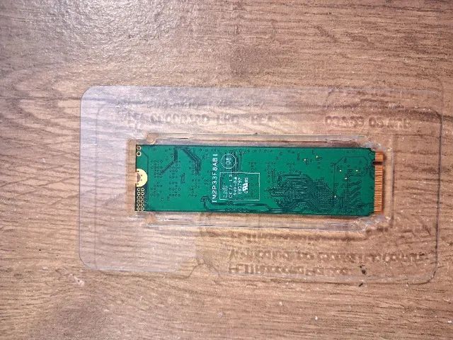 ? SSD NVMe ADATA 256GB - High Performance for Your PC or Notebook!64308008749058121