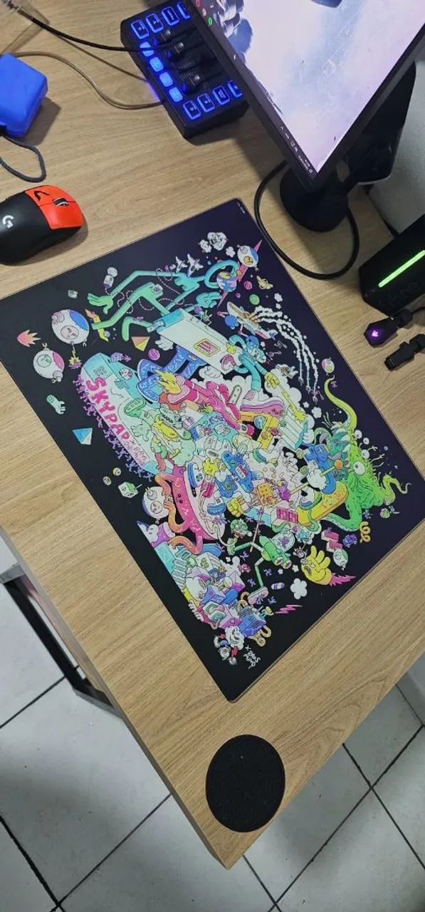 SkyPad Glass Gaming Mouse Pad, Edição Limitada Brosmind SkyPad Glass Gaming Mouse Pad, Edição Limitada Brosmind