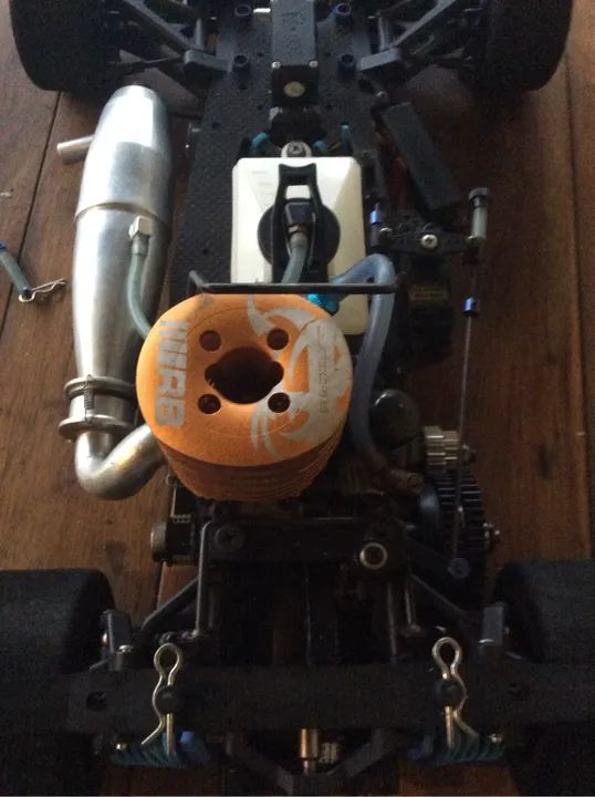 Automodelo Pro Fantom Kyosho 1/08  - Foto 4