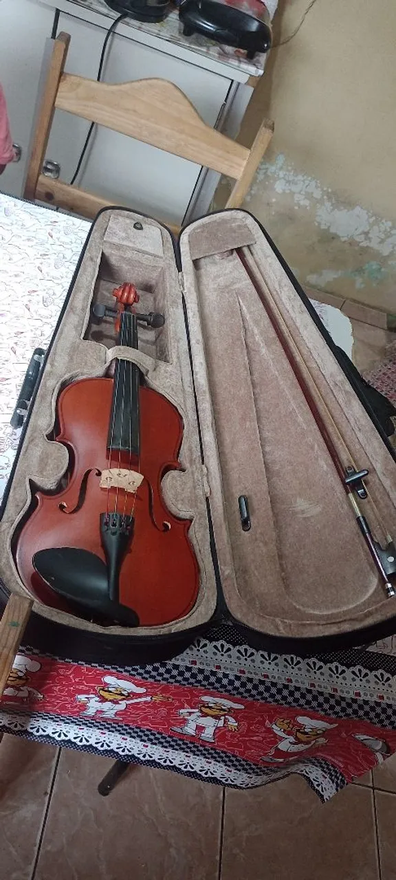 Violino Completo com Case e Arco