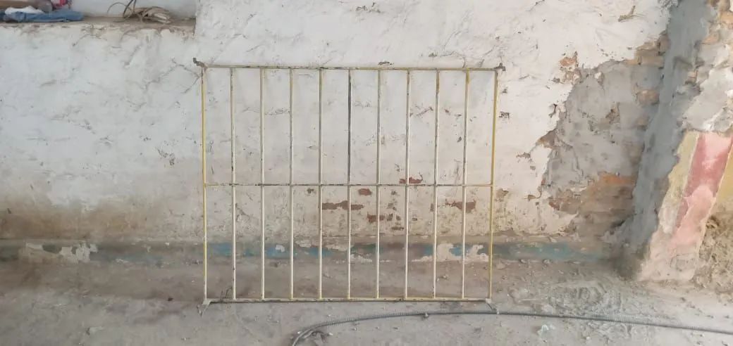 Portão de ferro maciço _ Usado em ótimo estado e Grade para janela - Foto 2