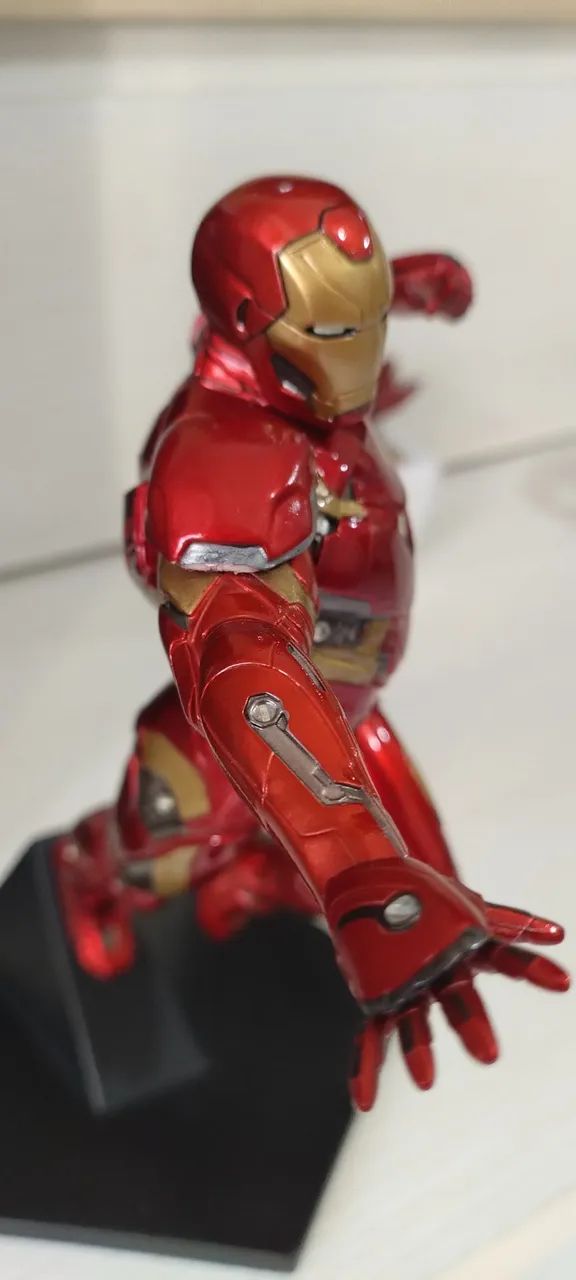 Estátua Iron Studios - Iron-Man Guerra Civil 1/10 - Foto 4