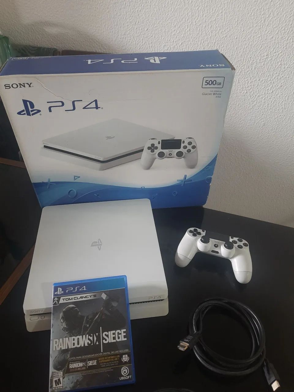 Vendo PS4 Slim