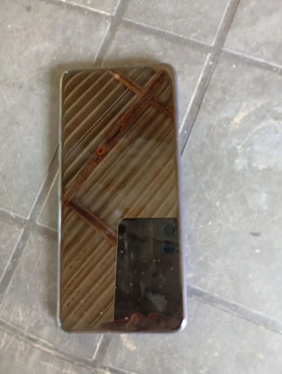 Celular LG com capa 48 m pixels Ai câmera lanterna 2 led 4 câmera - Foto 2