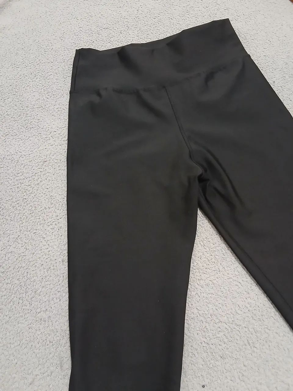 Calça leggy preta