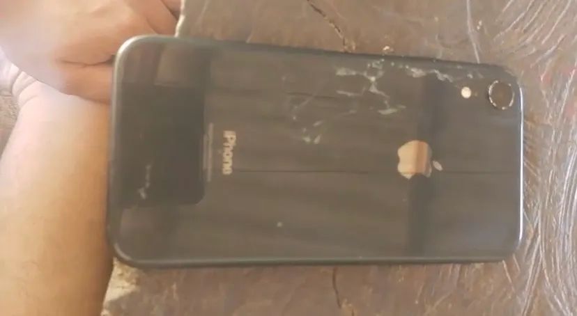 iPhone XR 128gb