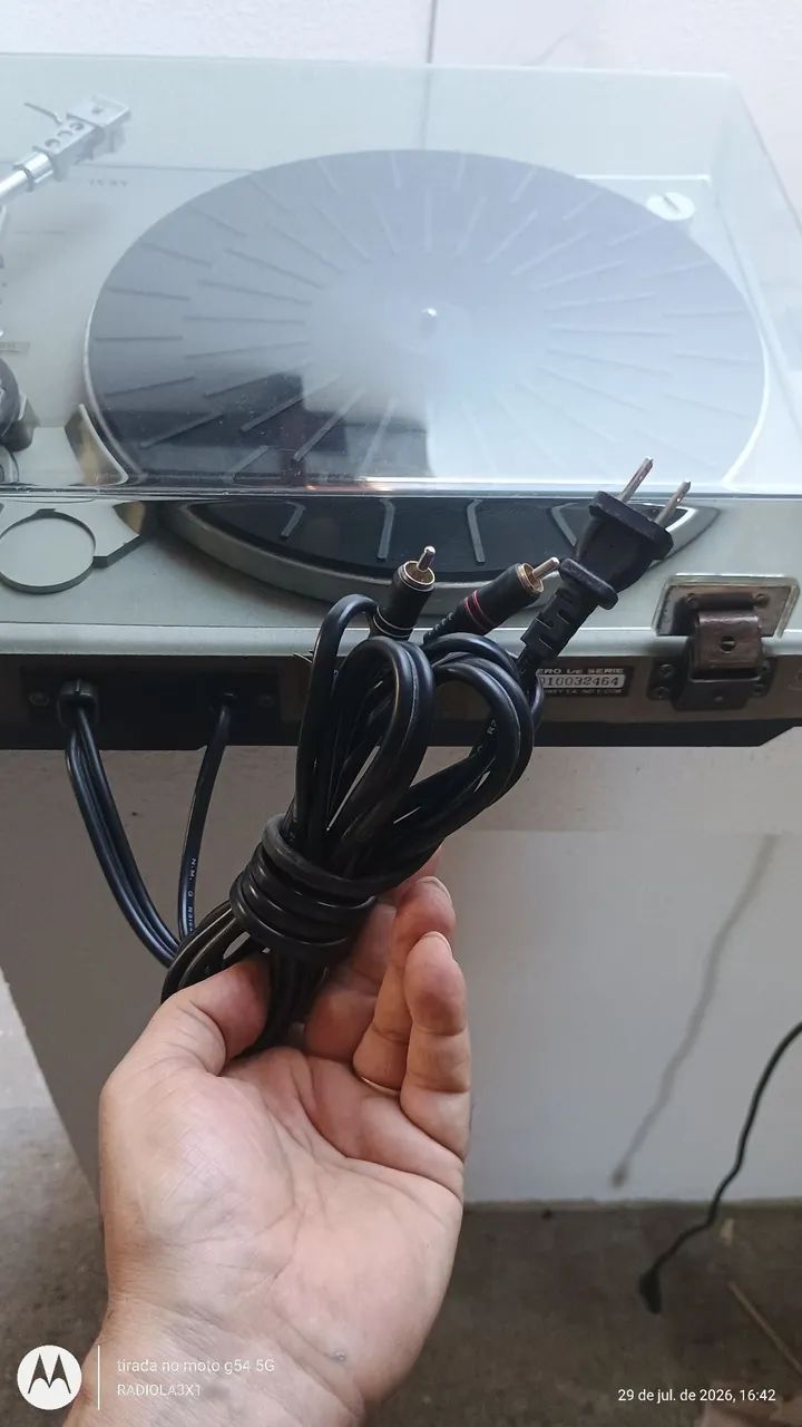 Toca discos Akai AP-100c - Foto 4