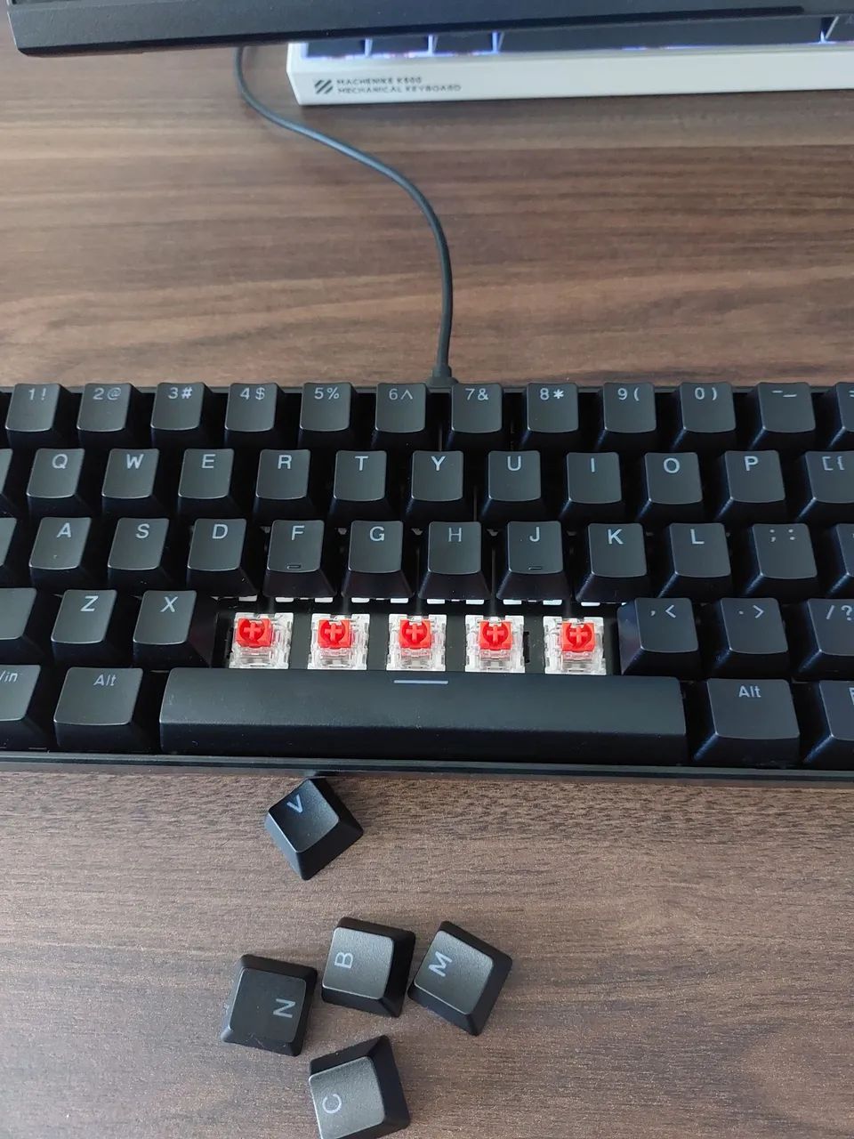 Teclado mecânico com fio 60% K61 - Foto 3