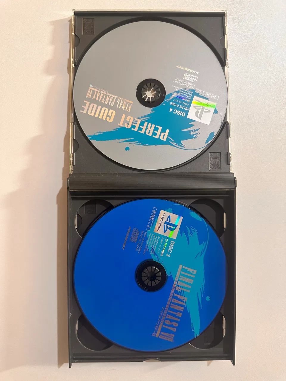 Final Fantasy VII International PS1 Japones 4 Discos Titulo em