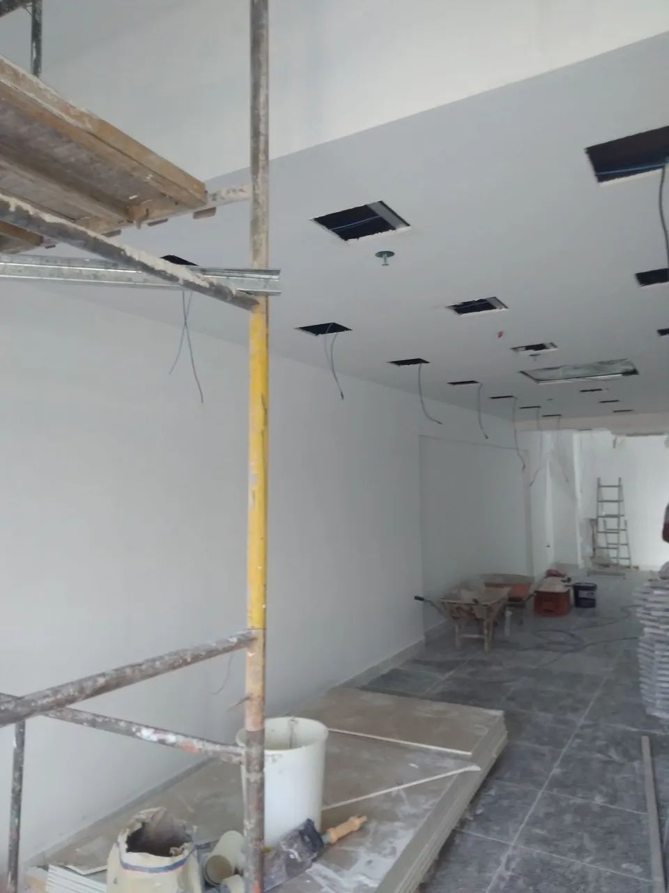 Pinturas e reformas elétrica marcenaria  - Foto 2
