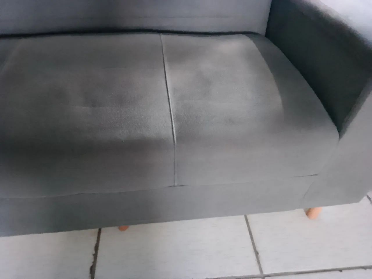 Conjunto de sofá 3 e 2 lugares para vender
