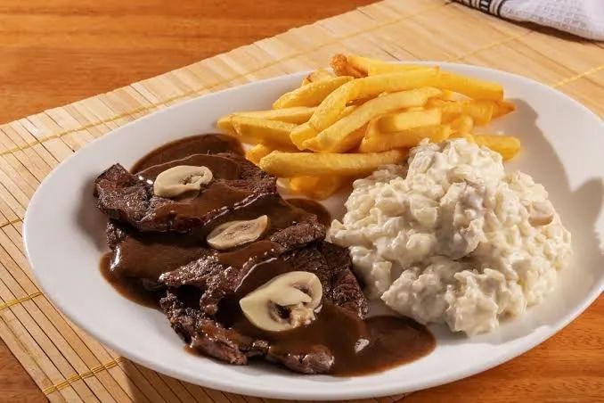 Vaga de ajudante de cozinha 