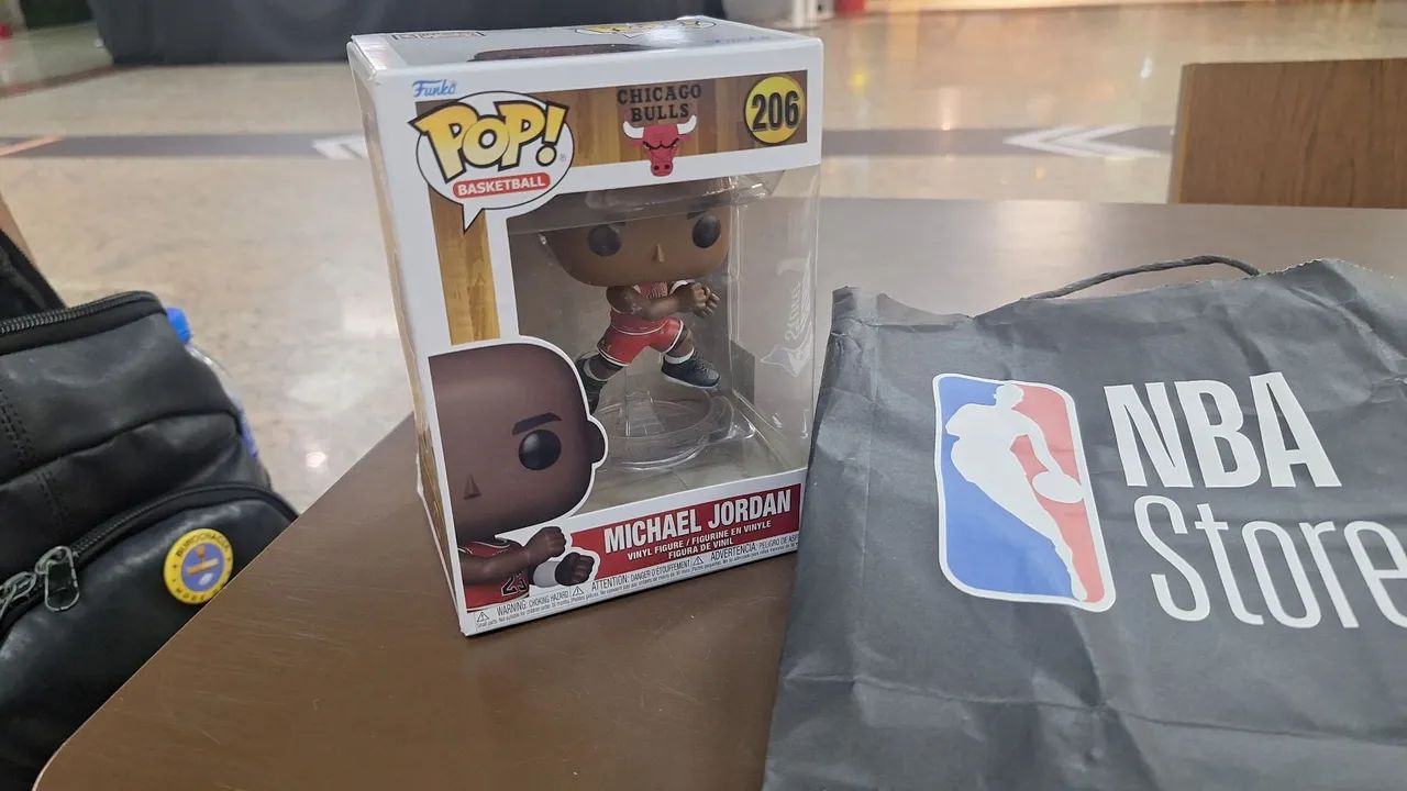 Funko Pop Michael Jordan #206 (Chigaco Bulls) - Foto 4