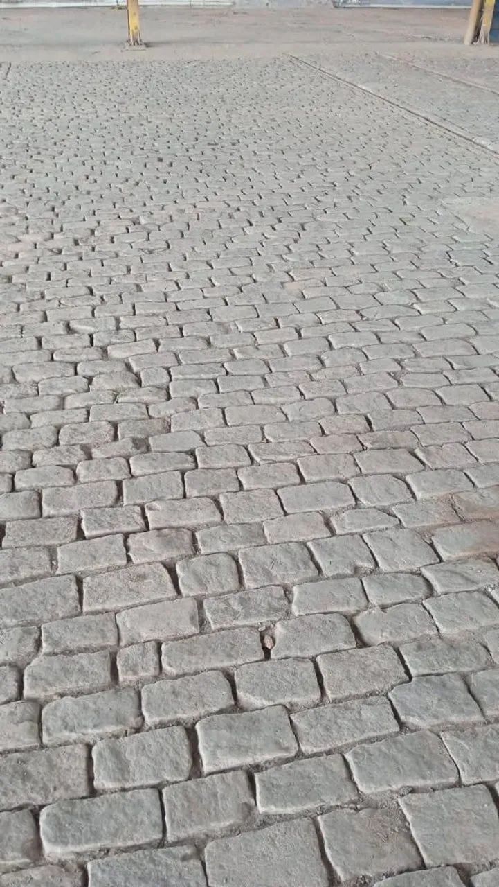 Pedra portuguesa, inter travados, paralelos e blocos - Foto 5