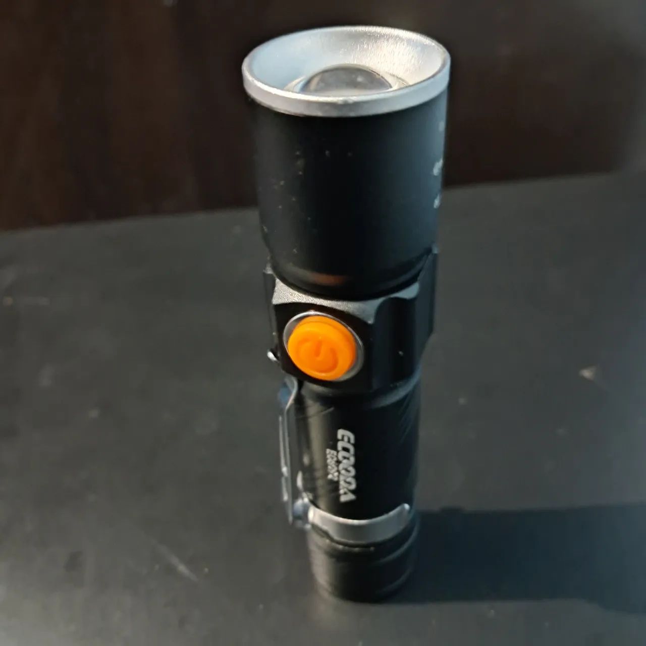 Lanterna Tática Led USB Recarregável - Foto 2