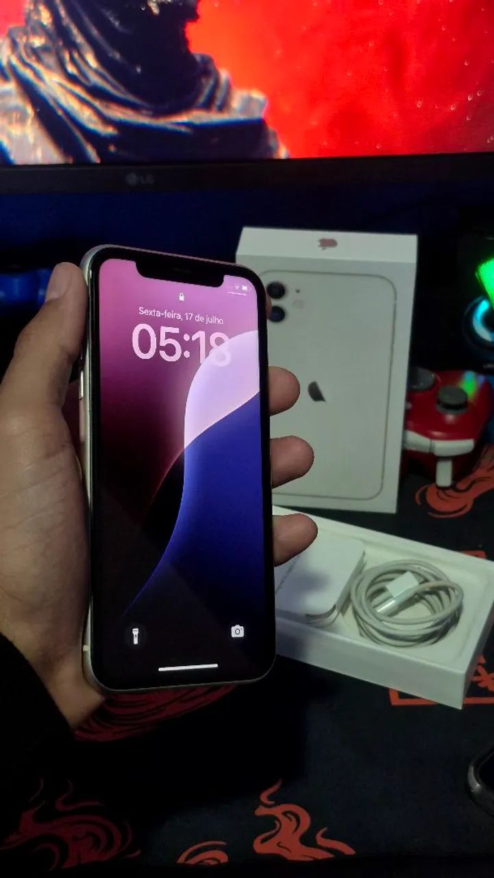 iPhone 11 64GB - Impecável?