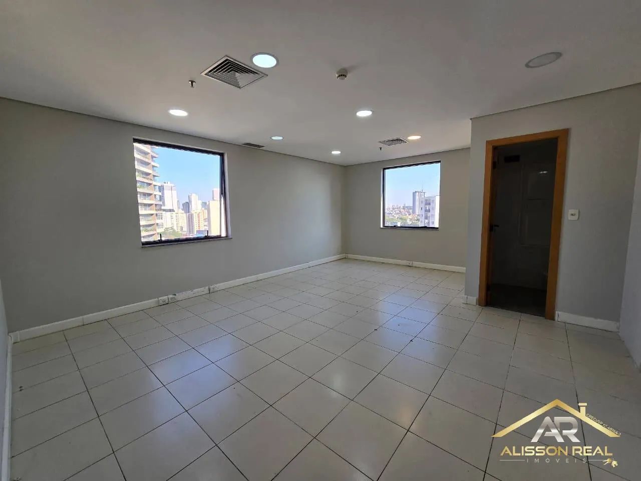 Sala Comercial sendo 31m² para locação, Pronta na Vila Osasco. - Foto 2