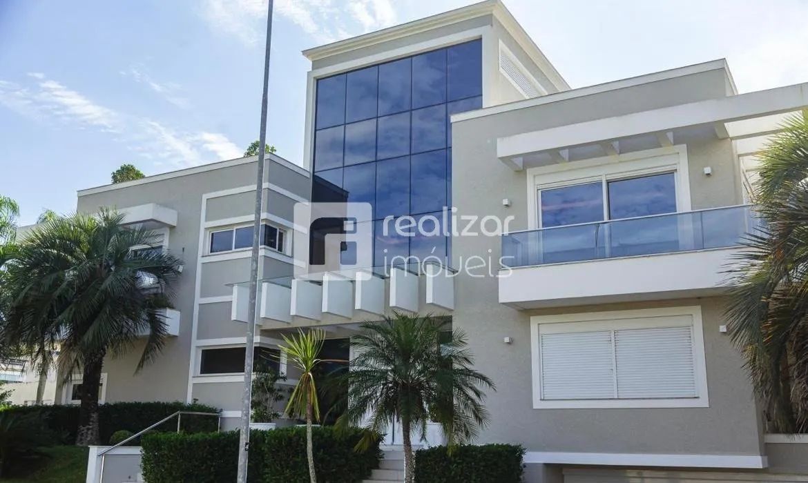 Casa 9 quartos no bairro Jurerê Internacional em Florianópolis - Foto 2