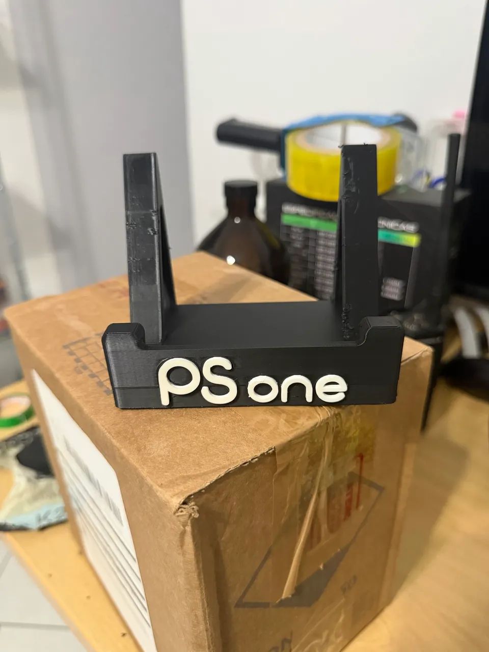 Suporte para PS One - Base de Mesa para Console e Controle - Foto 2