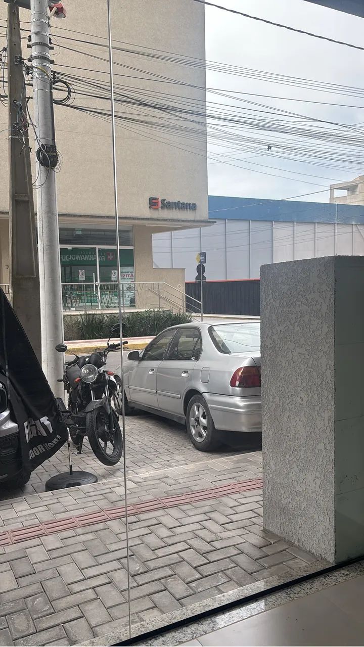 SALA COMERCIAL - PRONTA - AMPLAS / FRENTE RUA  - Foto 3